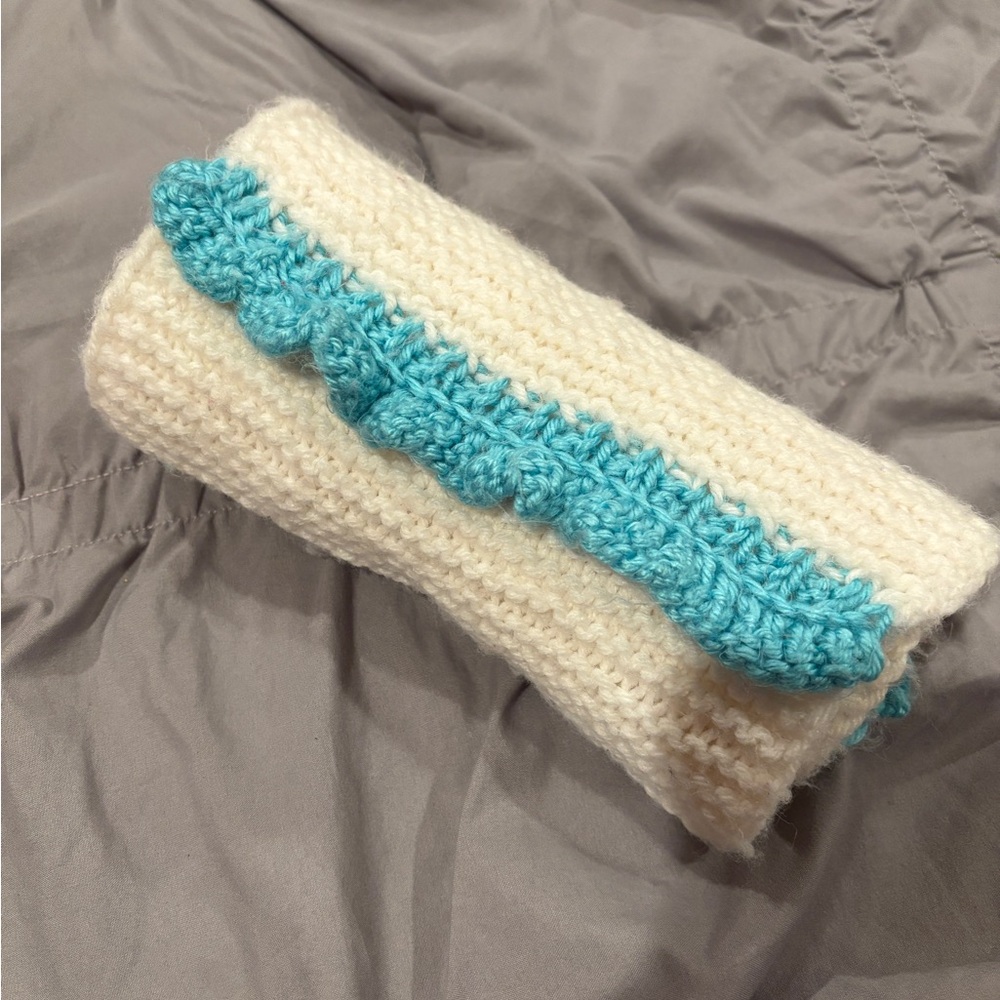 Handmade Cream and Blue Knit Scarf